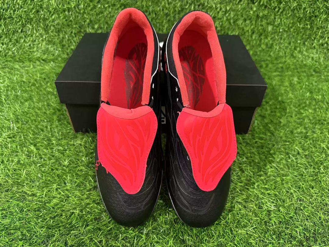 adidas 26 Predator Elite Tongue TF
