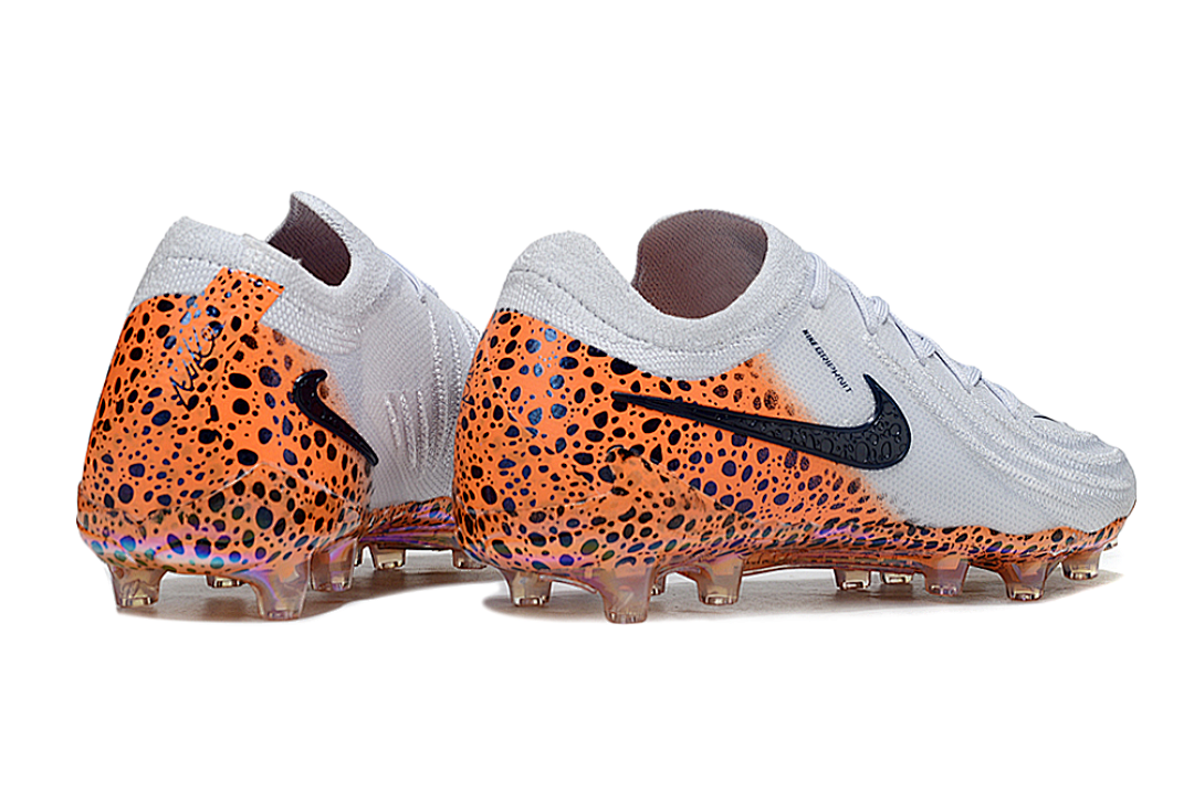 NIKE PHANTOM LUNA ELITE AG