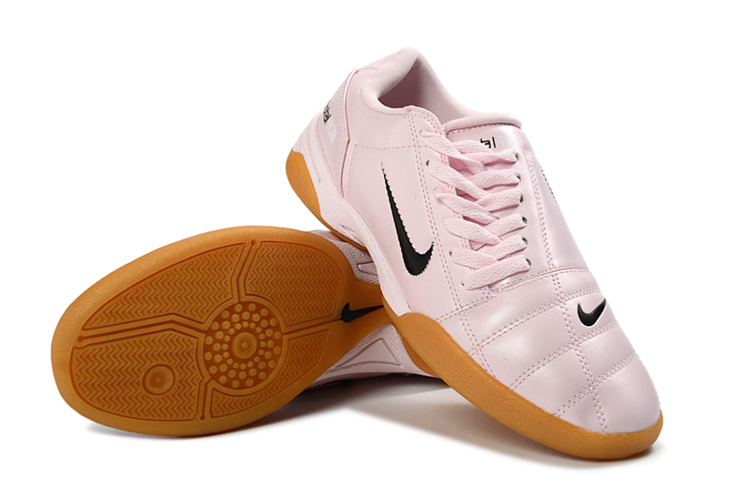 NIKE T90 IC