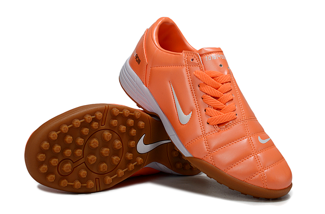 NIKE T90 TF