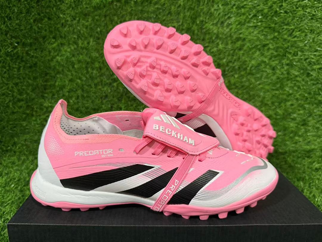 PREDATOR 25 ELITE TF BOOTS