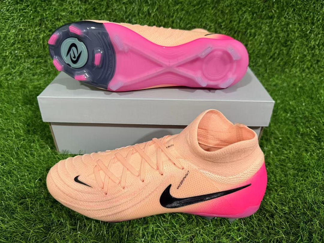 NIKE PHANTOM LUNA ELITE FG