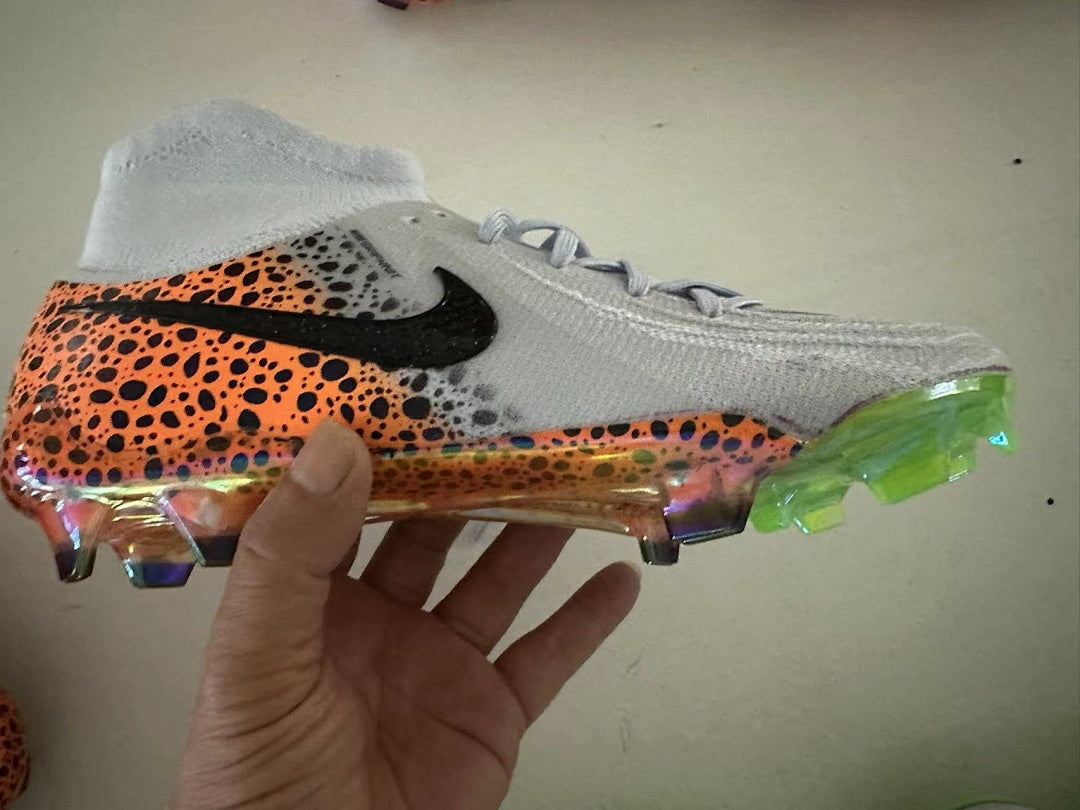 NIKE PHANTOM LUNA ELITE FG