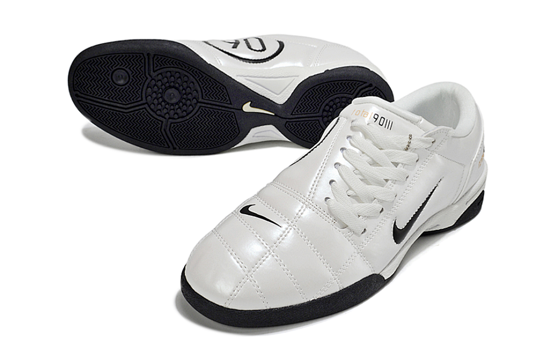 NIKE T90 IC
