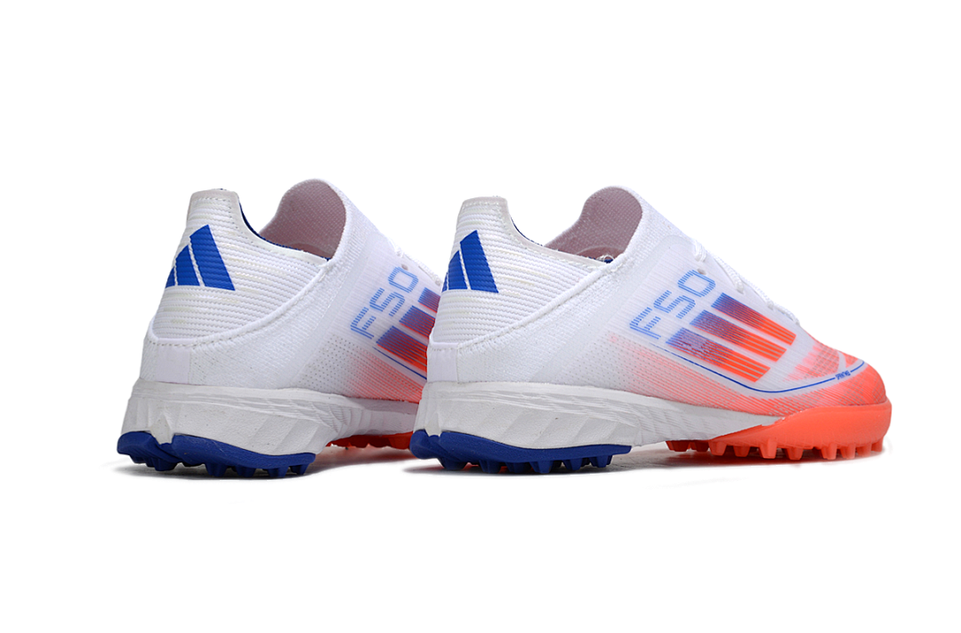 Arrival 30-35) F50 children's football shoes