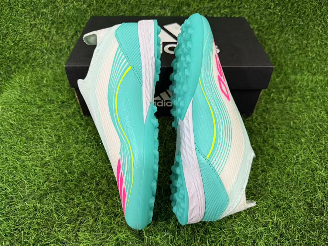 adidas F50 Elite Laceless TF