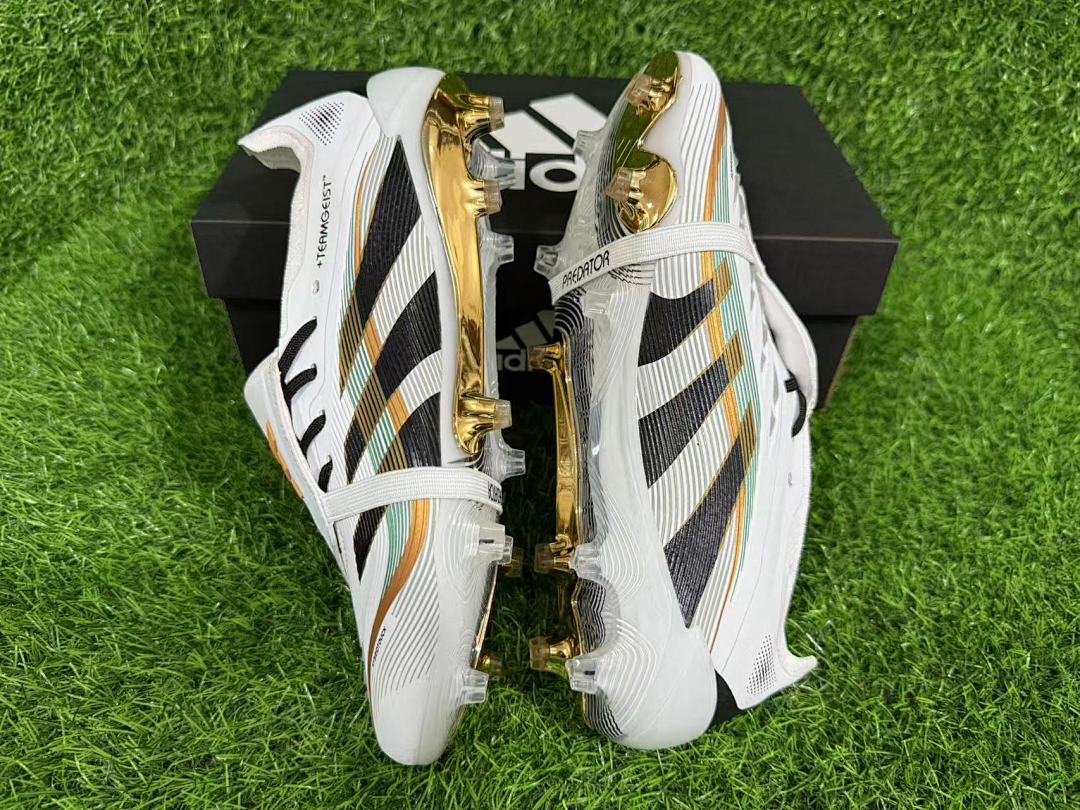 PREDATOR ACCURACY FG BOOTS