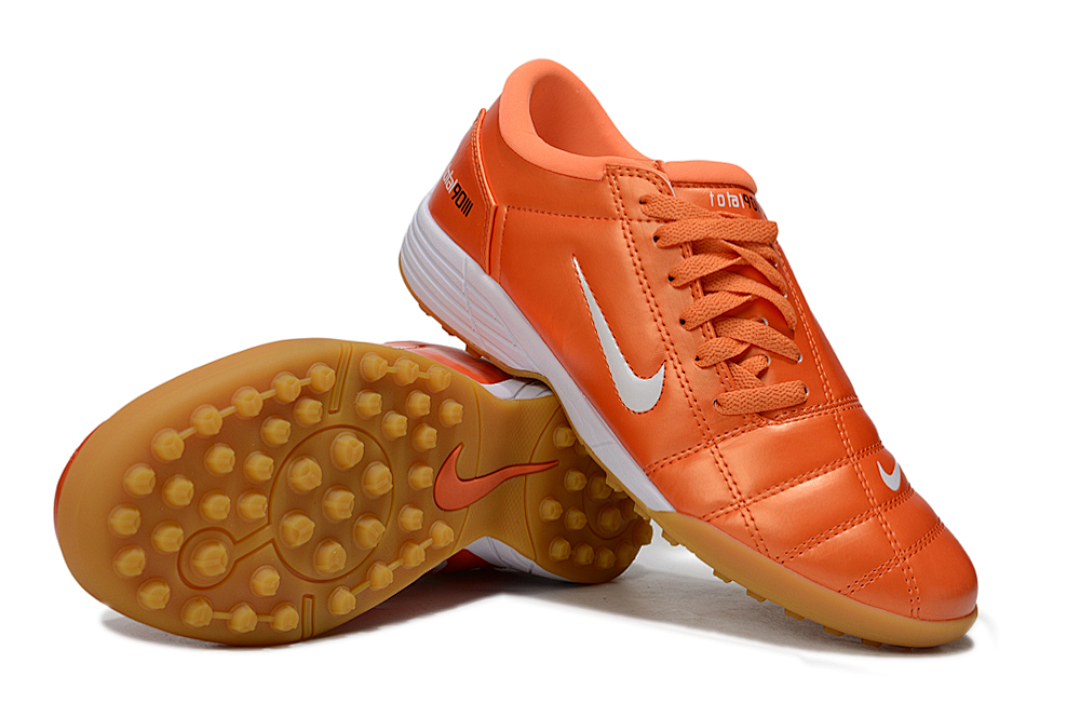 NIKE T90 TF