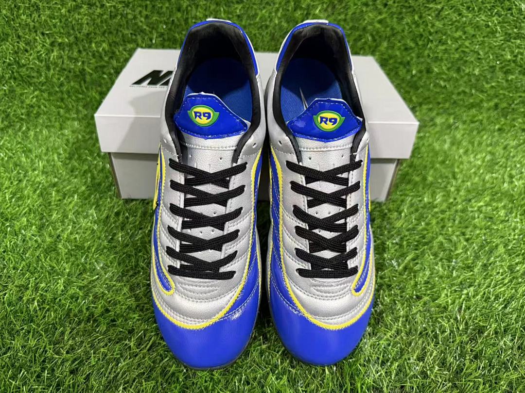 NIKE Mercurial r9 TF