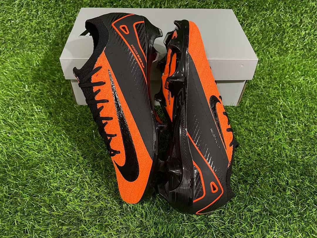 Nike Air Zoom Mercurial Vapor XV Elite