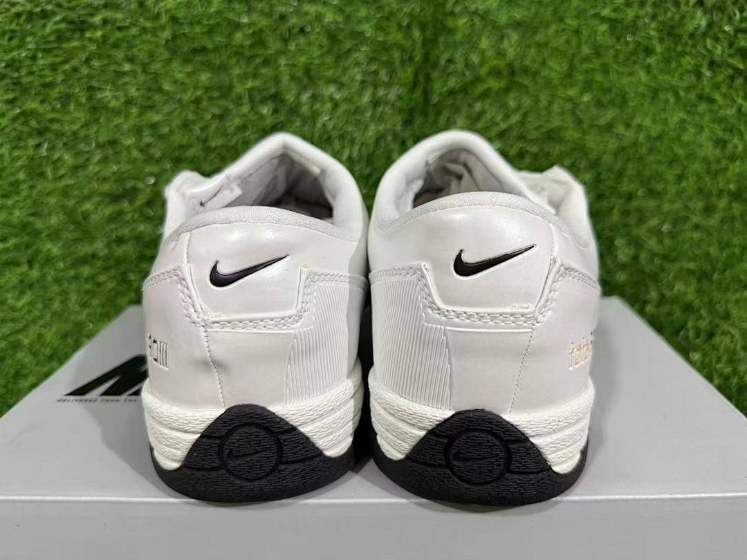 NIKE T90 IC