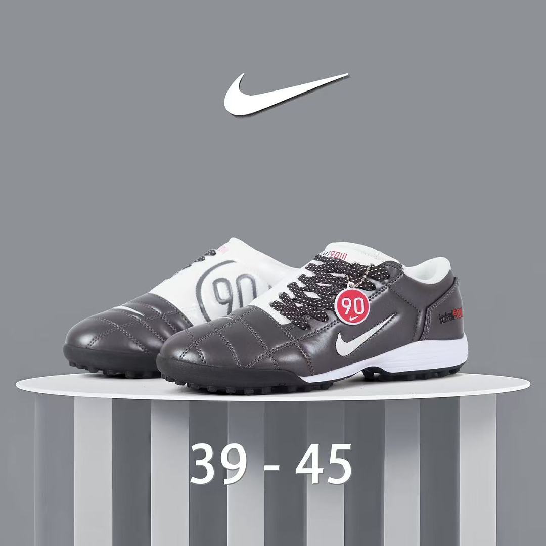 NIKE T90 TF
