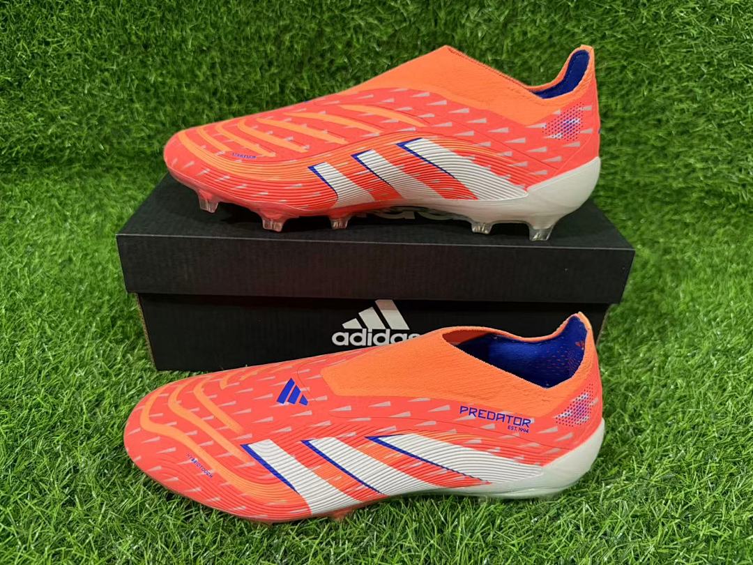 PREDATOR ACCURACY+ FG BOOTS