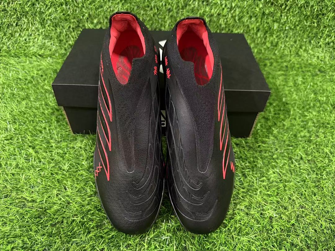 adidas 26 Predator Elite LL TF