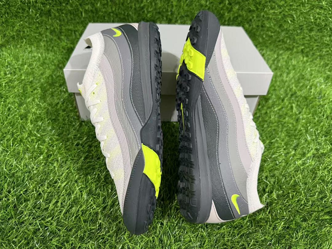 Nike Air Zoom Mercurial Vapor XV Elite