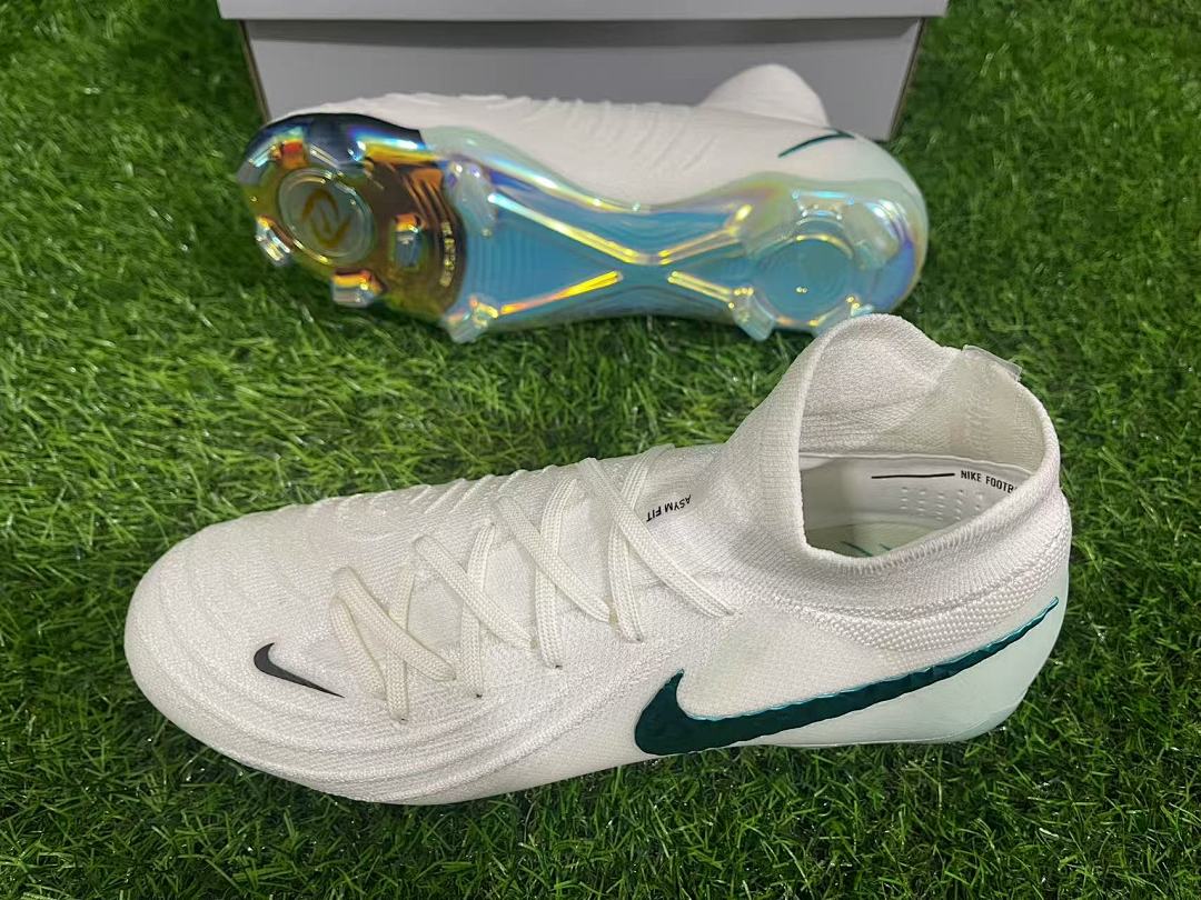 NIKE PHANTOM LUNA ELITE FG