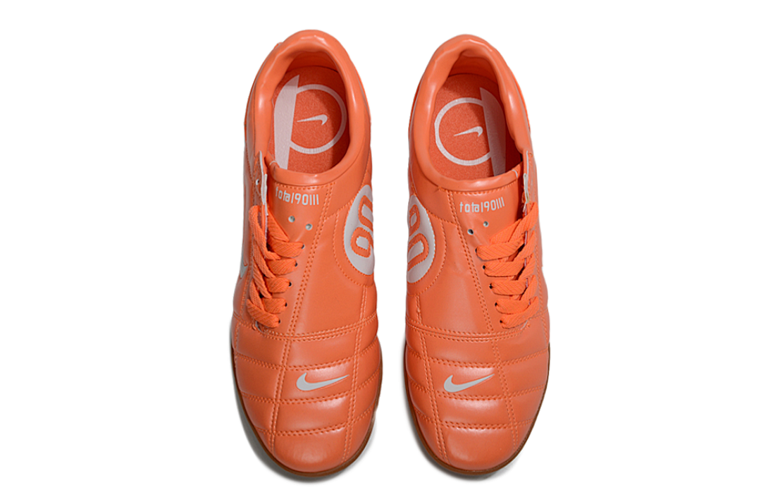 NIKE T90 TF