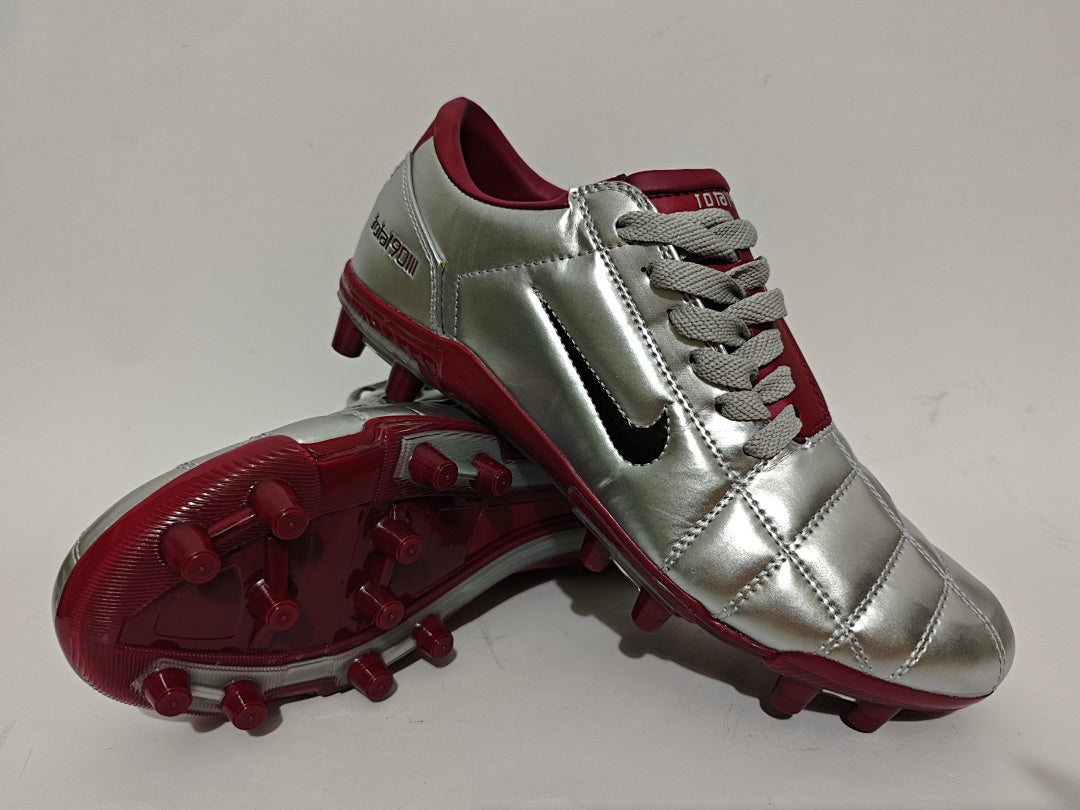 NIKE T90