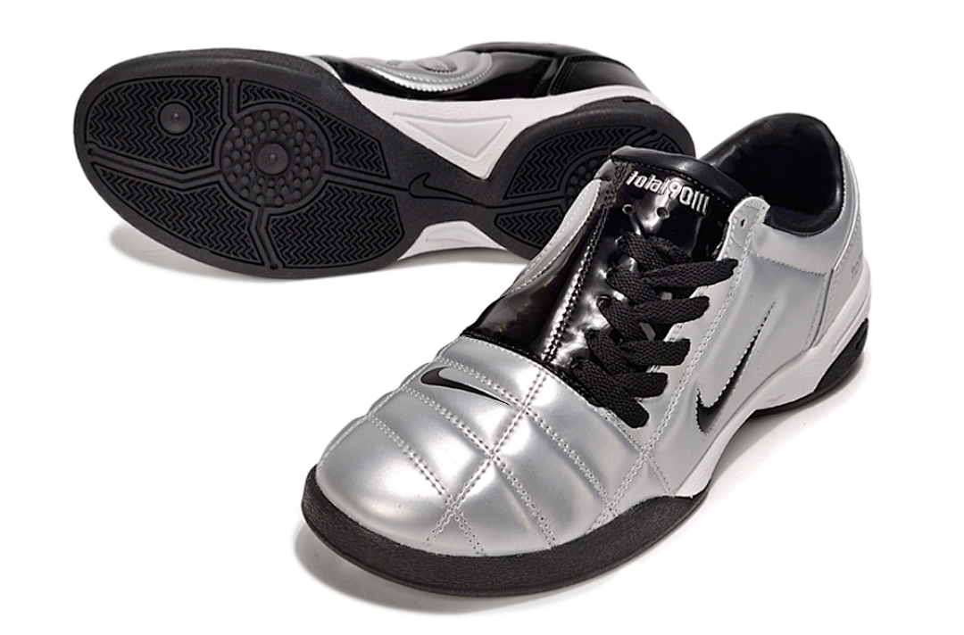 NIKE T90 IC