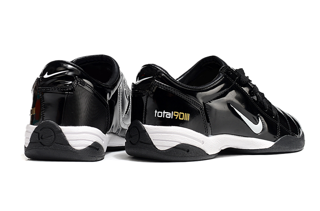 NIKE T90 IC