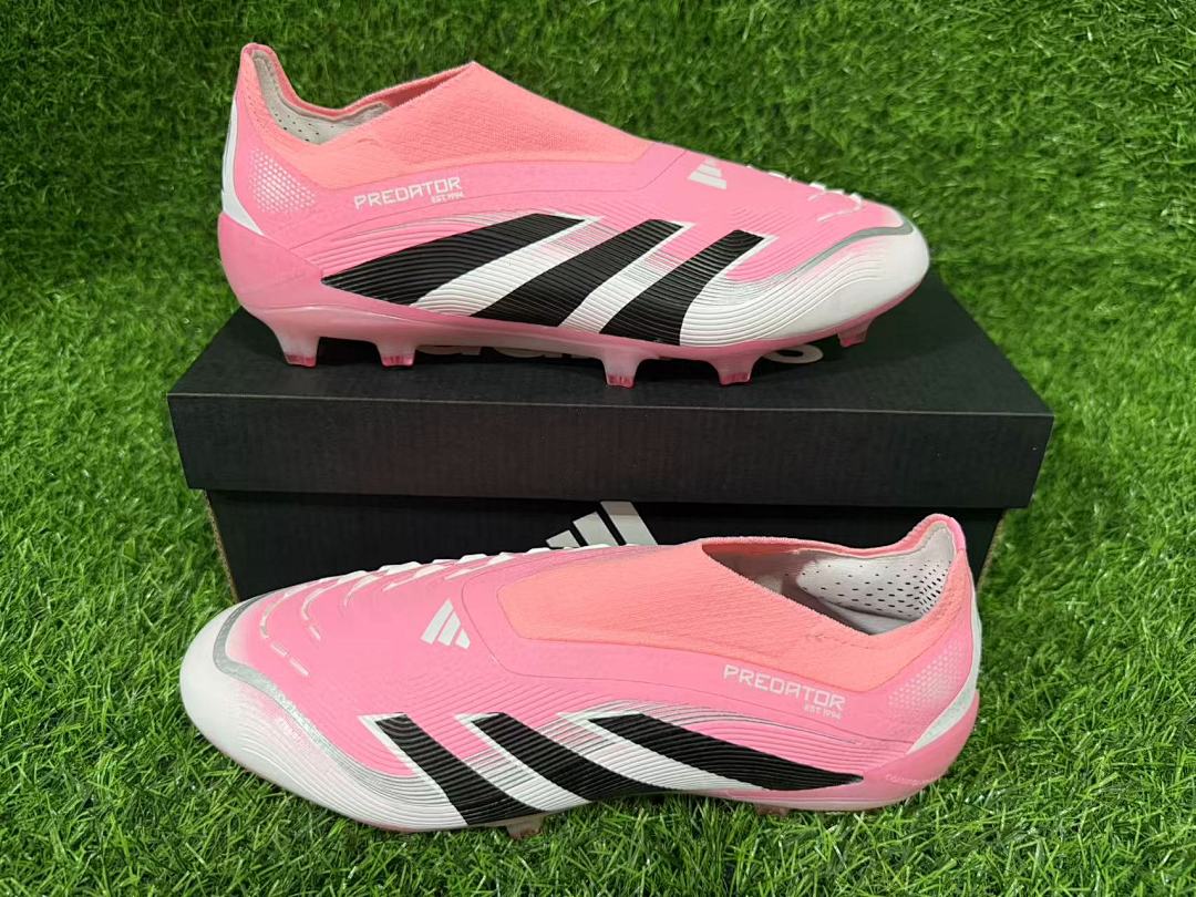PREDATOR ACCURACY+ FG BOOTS