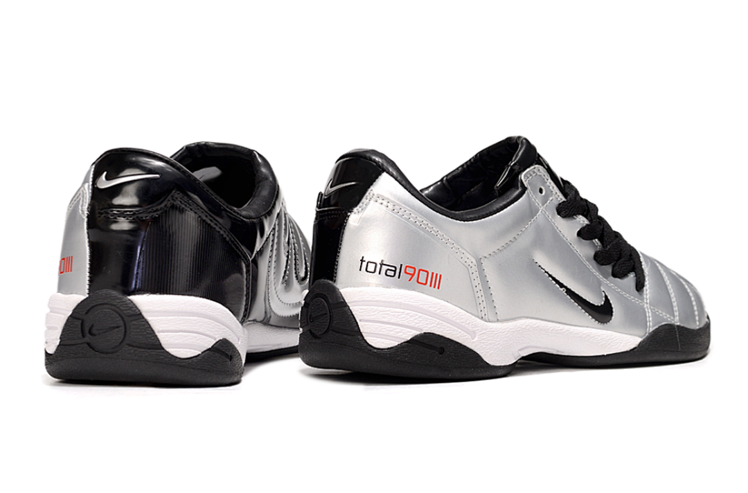 NIKE T90 IC