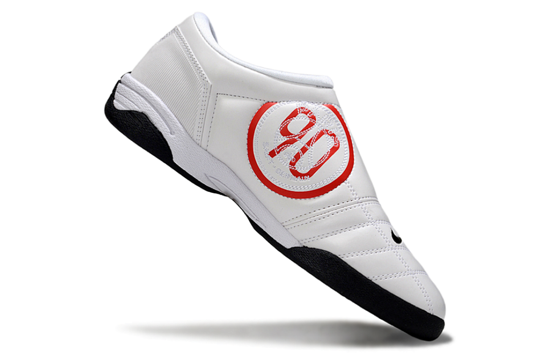 NIKE T90 IC