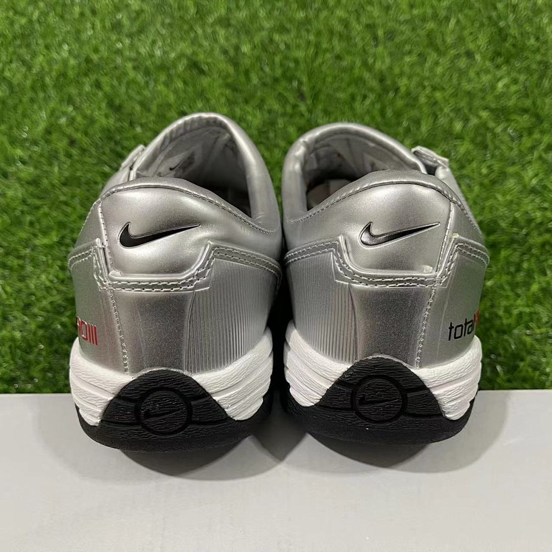 NIKE T90 IC