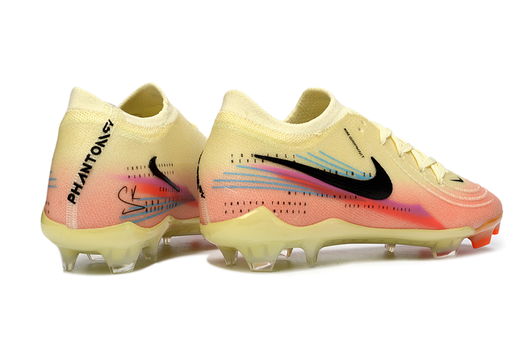 NIKE PHANTOM LUNA ELITE FG
