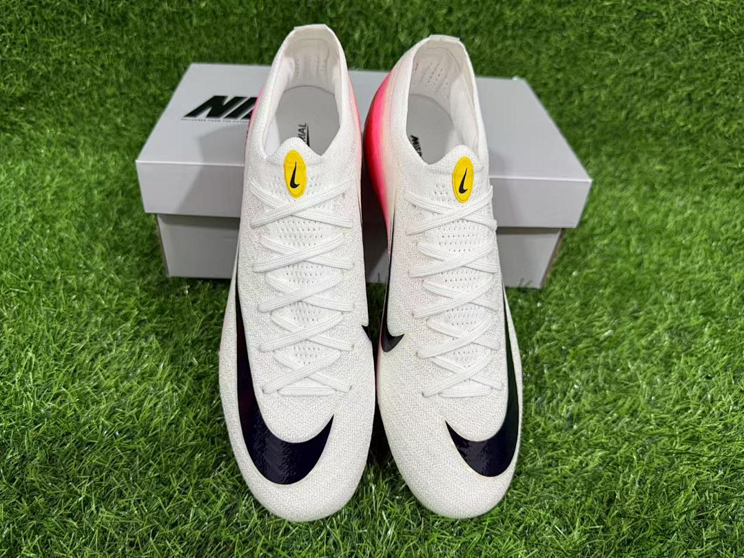 Nike Air Zoom Mercurial Vapor XV Elite