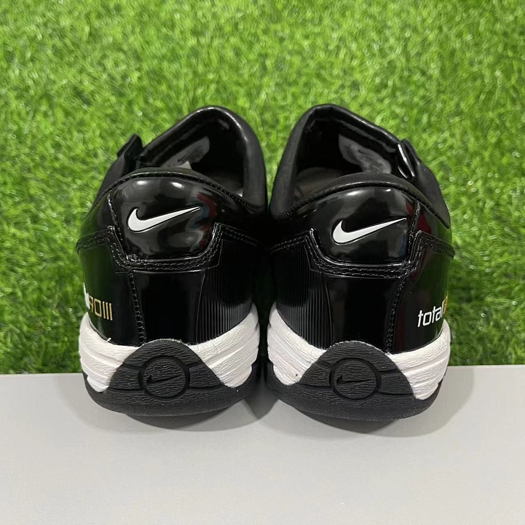 NIKE T90 IC