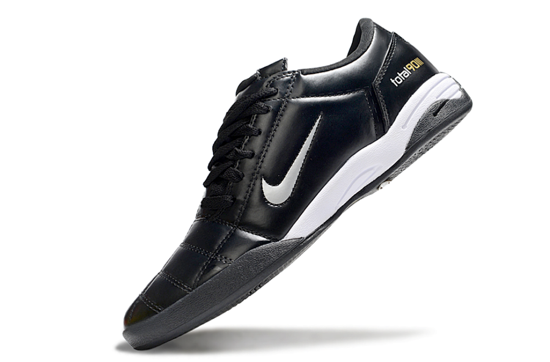 NIKE T90 IC