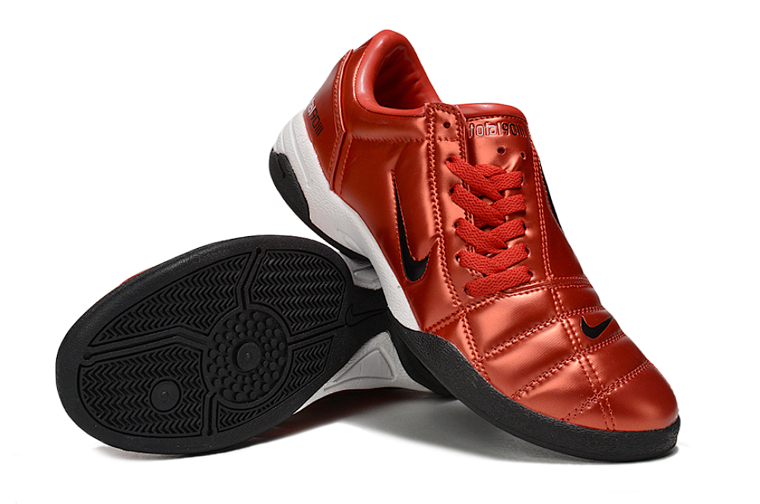 NIKE T90 IC