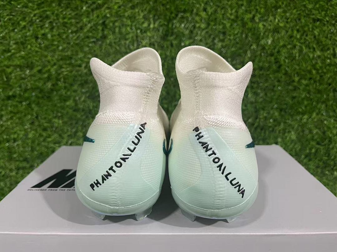 NIKE PHANTOM LUNA ELITE FG