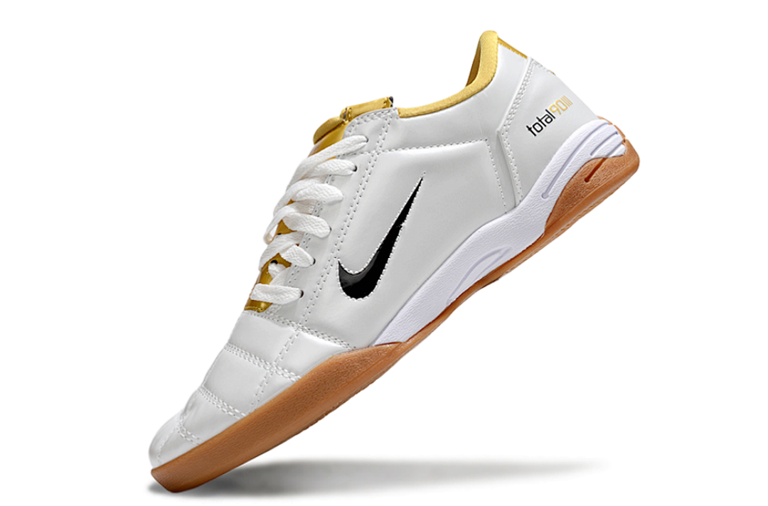 NIKE T90 IC