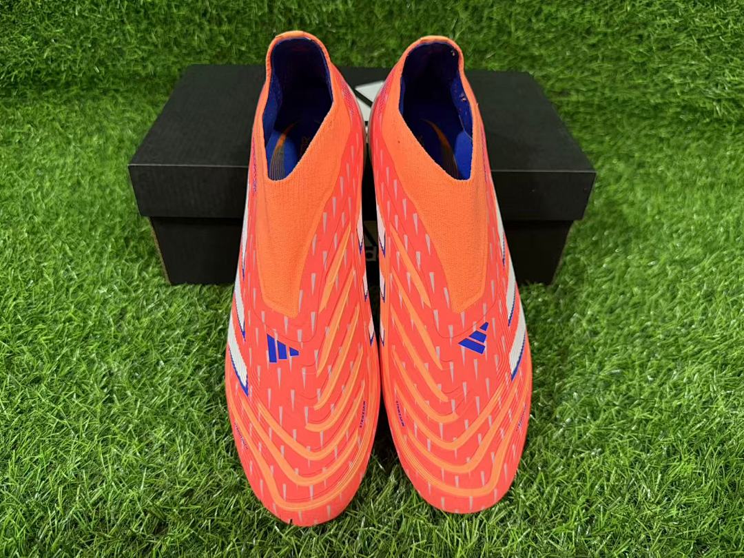 PREDATOR ACCURACY+ FG BOOTS