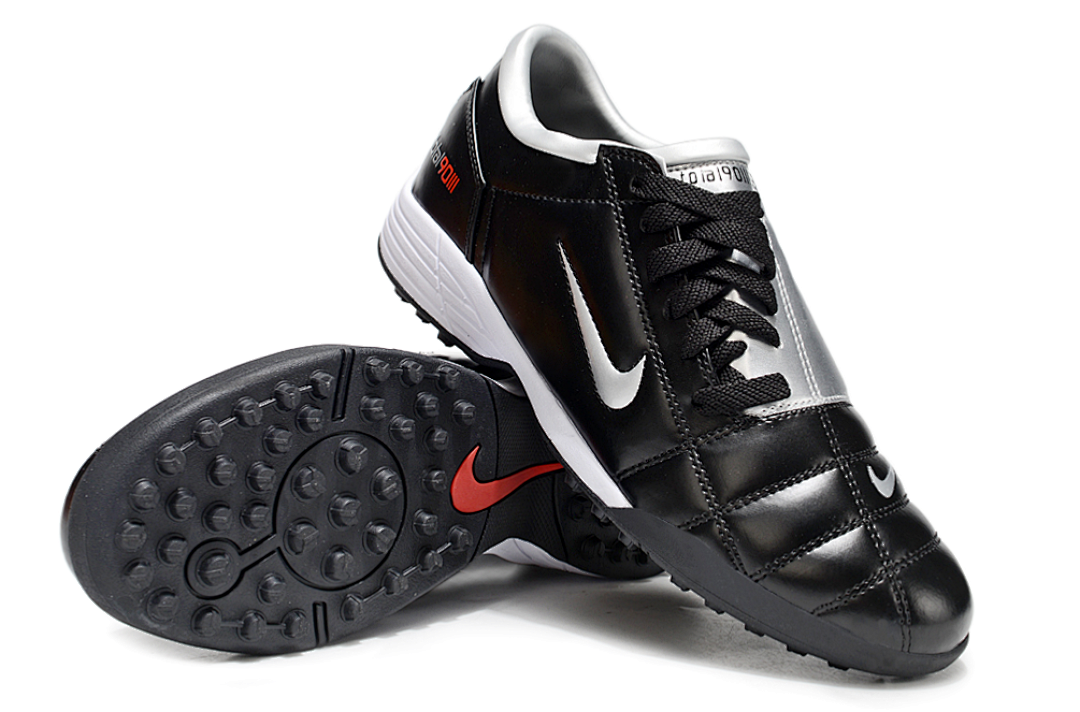 NIKE T90 TF