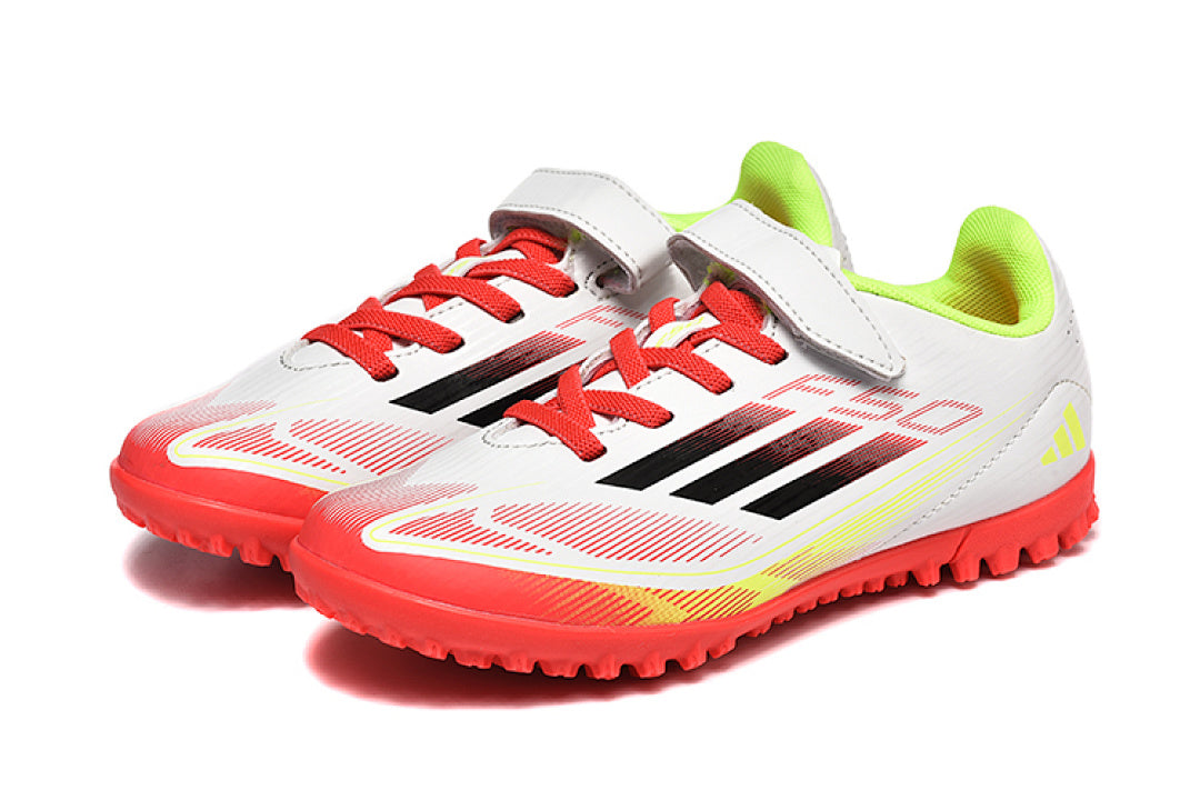 Arrival 30-35) F50 children's football shoes