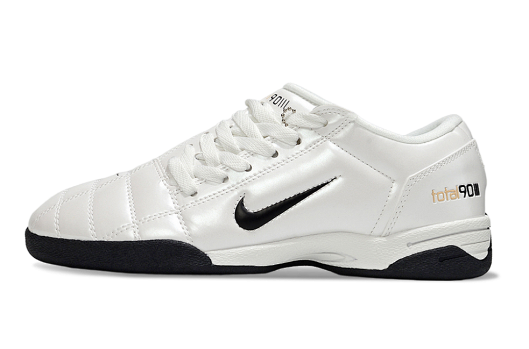 NIKE T90 IC