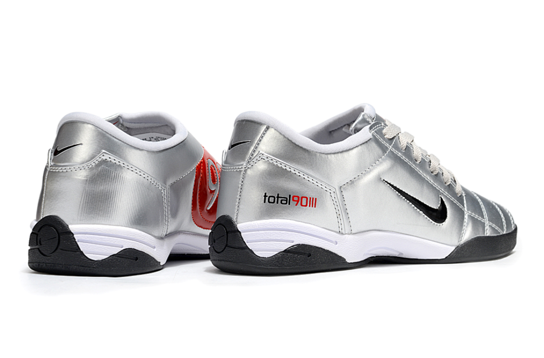 NIKE T90 IC