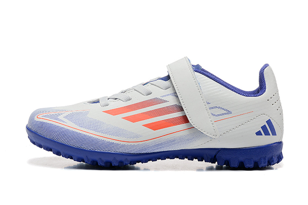 Arrival 30-35) Falcon 24 children's football shoes