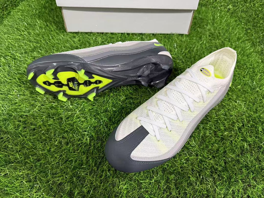 Nike Air Zoom Mercurial Vapor XV Elite
