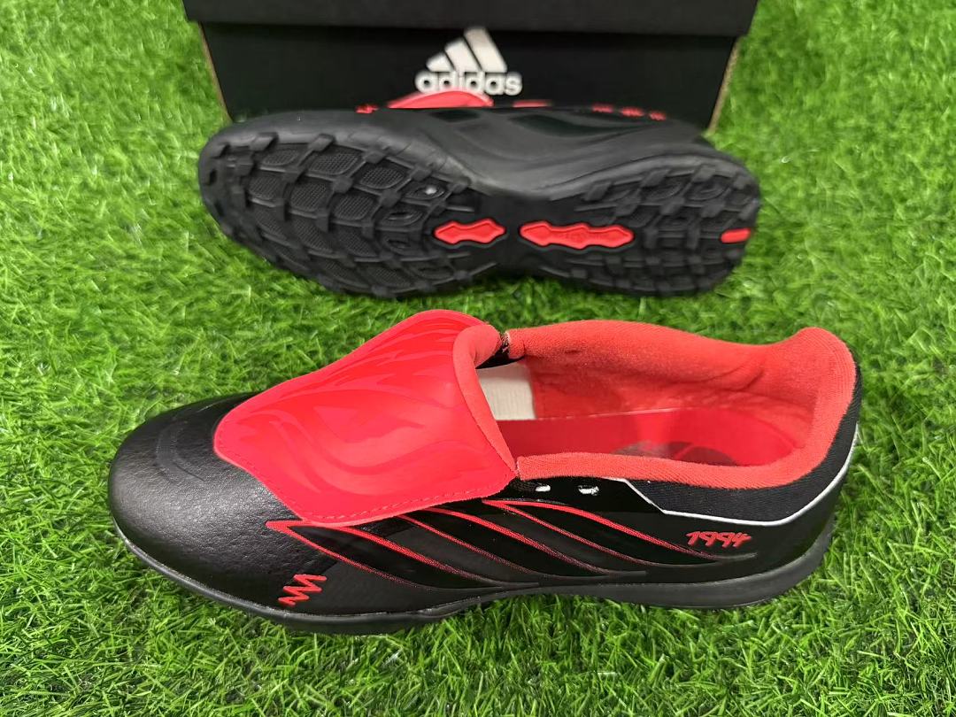 adidas 26 Predator Elite Tongue TF