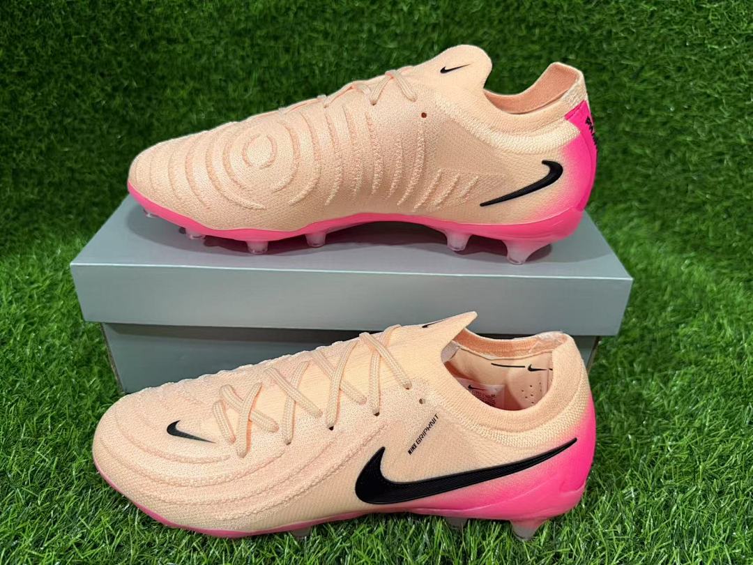NIKE PHANTOM LUNA ELITE AG
