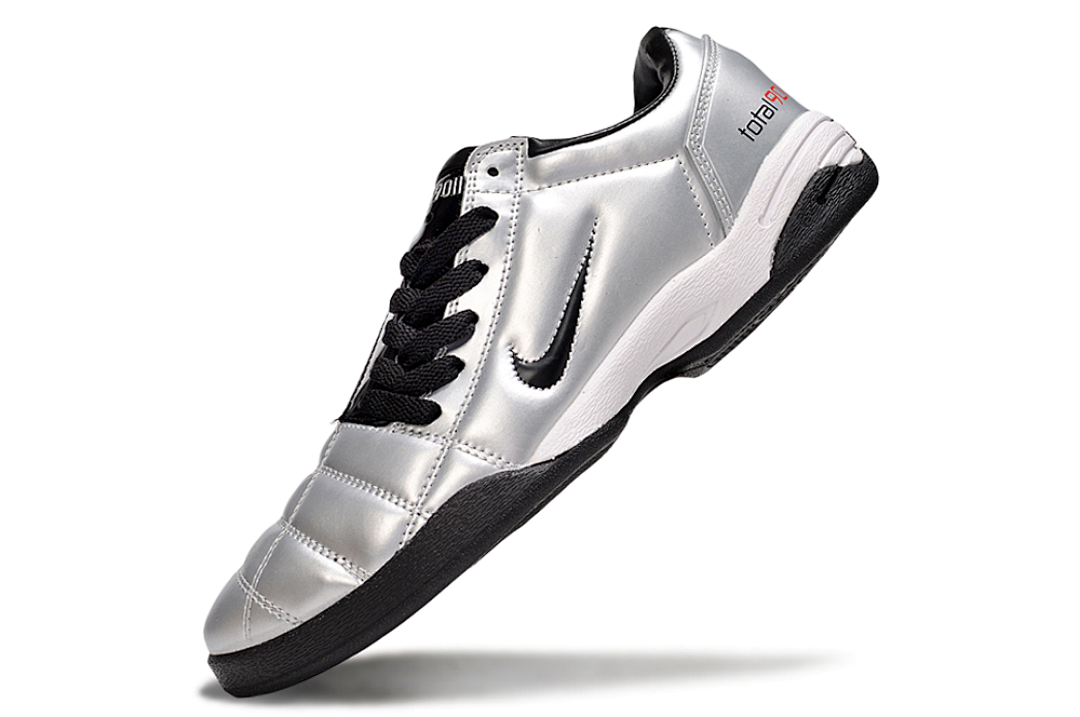 NIKE T90 IC
