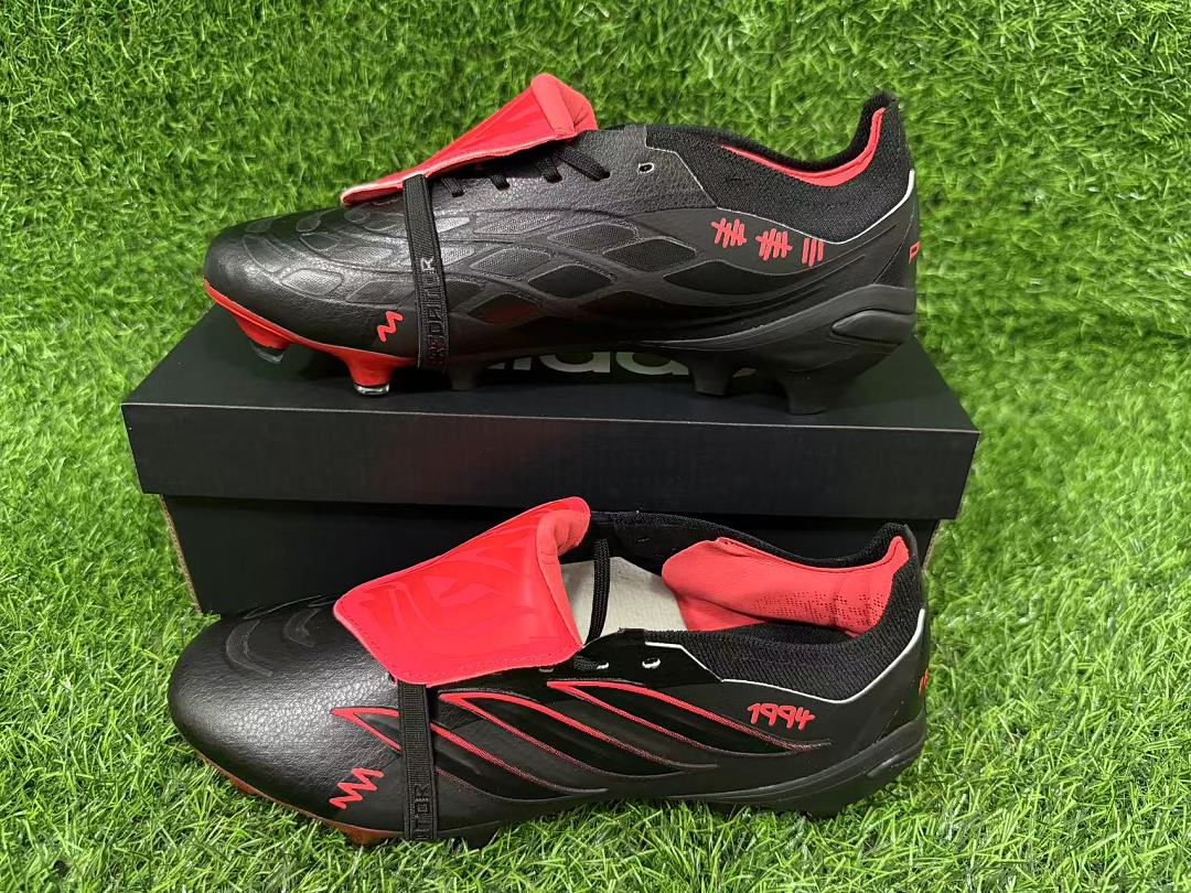 adidas 26 Predator Elite Tongue FG