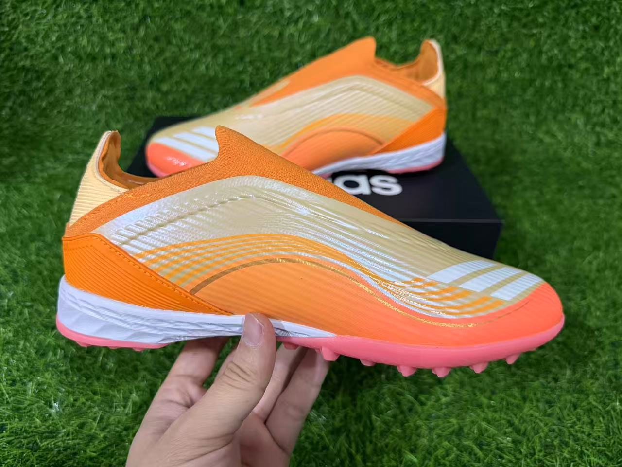 adidas F50 Elite Laceless TF