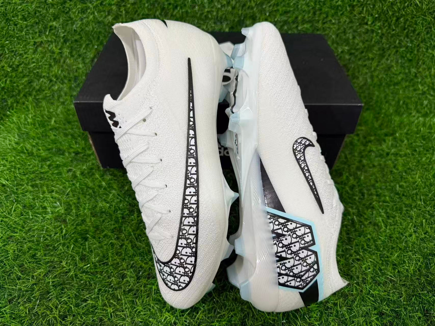Nike Air Zoom Mercurial Vapor XV Elite