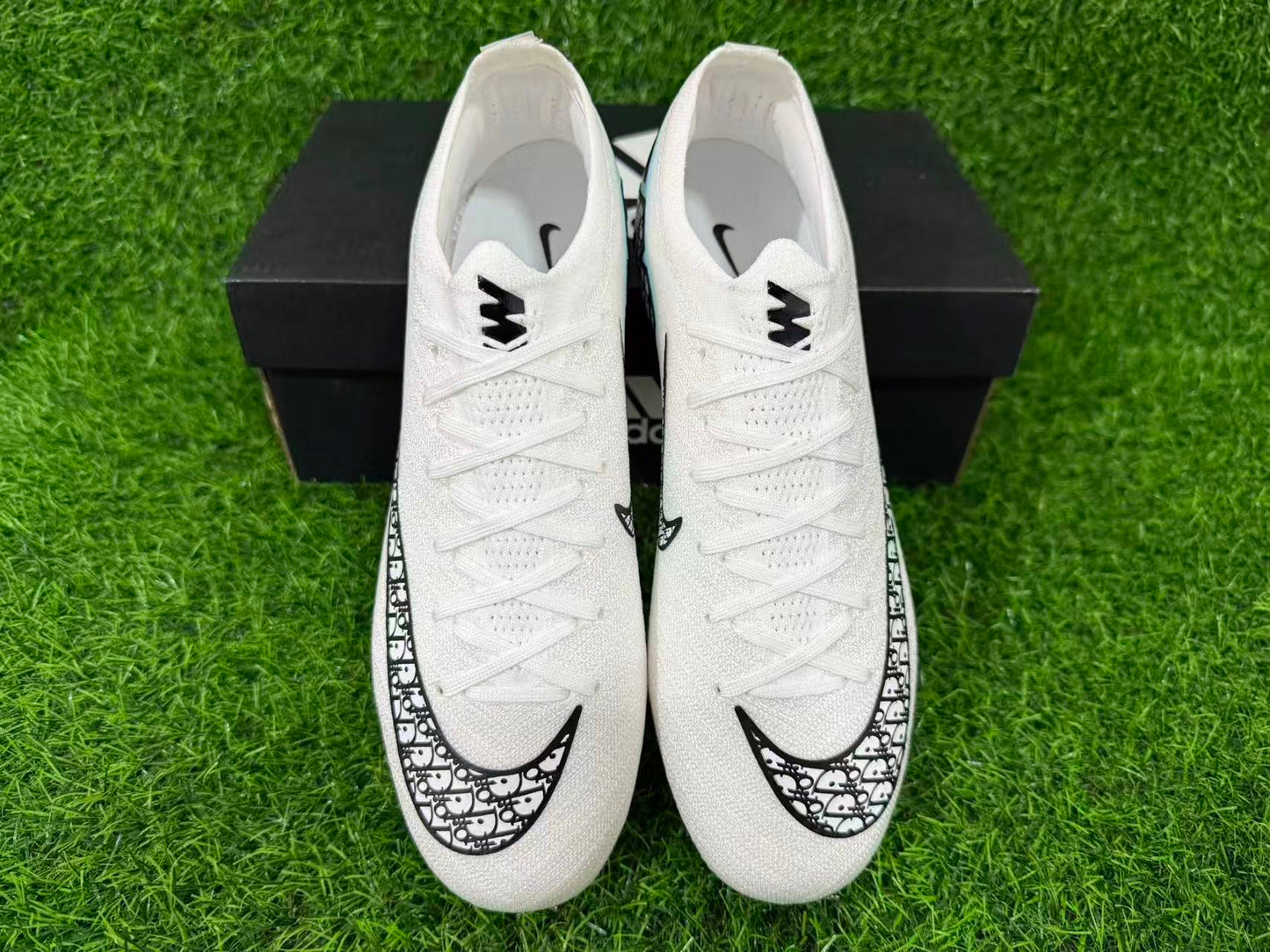 Nike Air Zoom Mercurial Vapor XV Elite