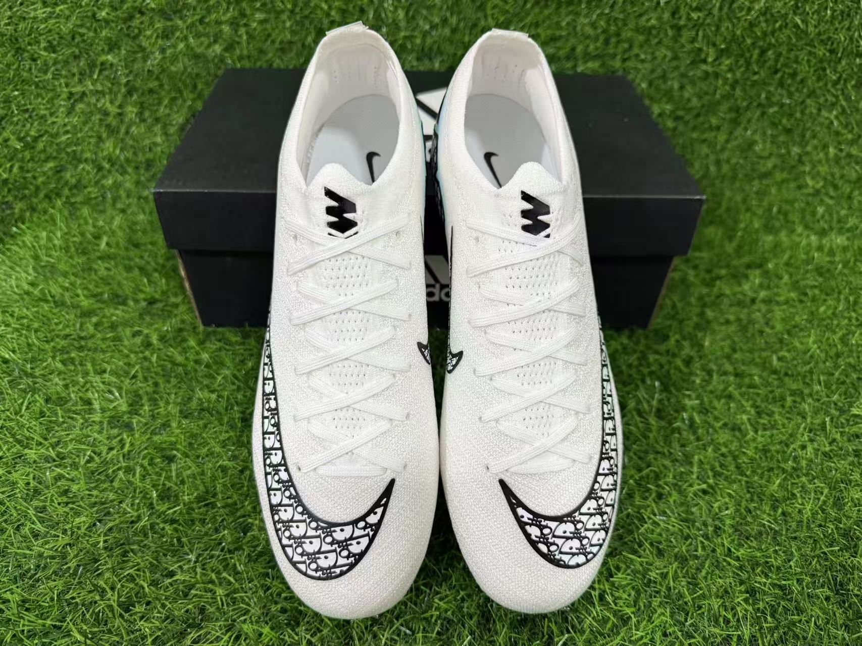 Nike Air Zoom Mercurial Vapor XV Elite